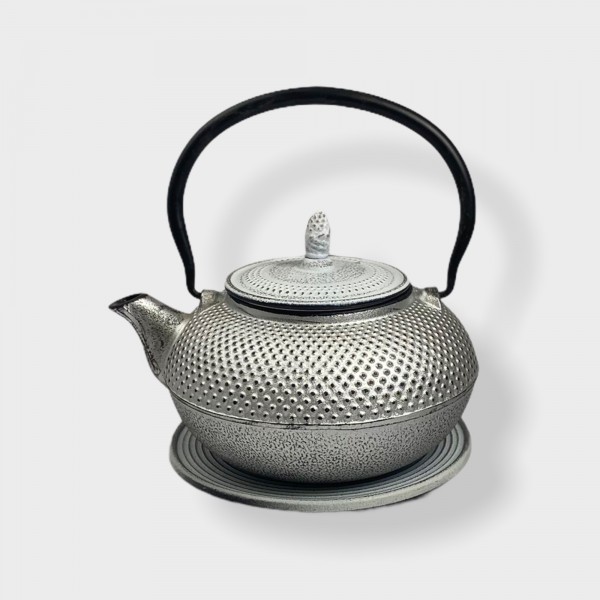 Arare 1.5l Cast Iron Teapot