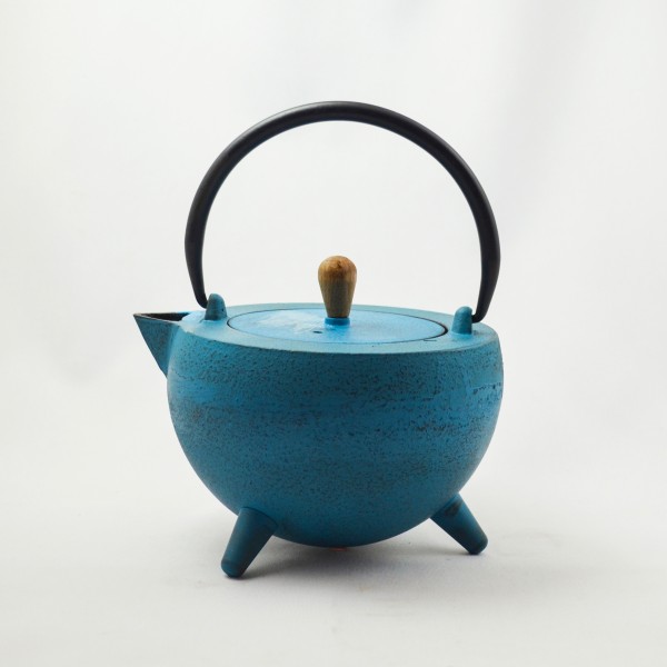 Pop 1,0 Cast Iron teapot